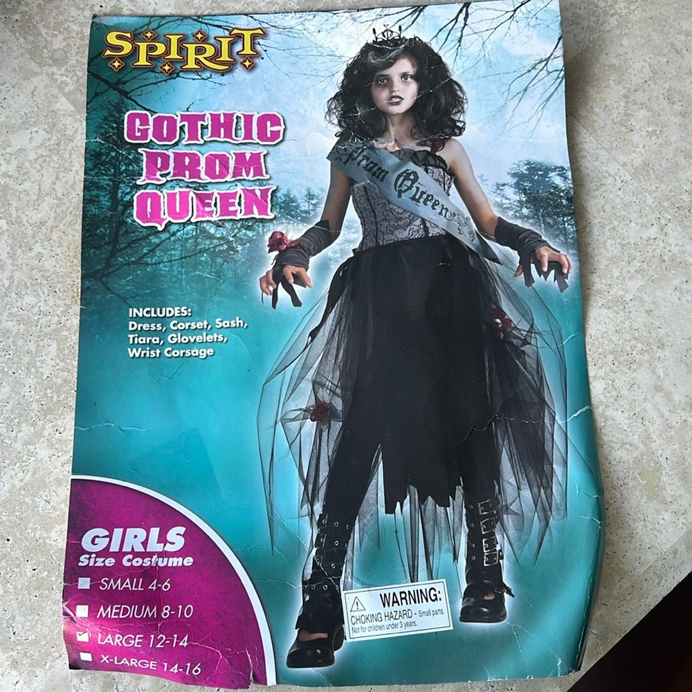 Girls gothic prom queen costume